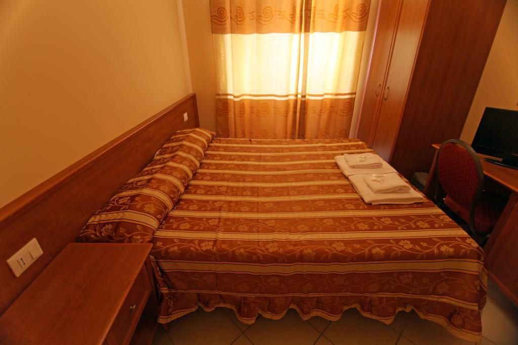 Hotel Stella Elsa à Rome Extérieur photo
