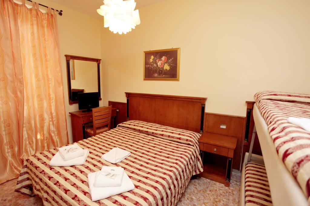 Hotel Stella Elsa à Rome Extérieur photo