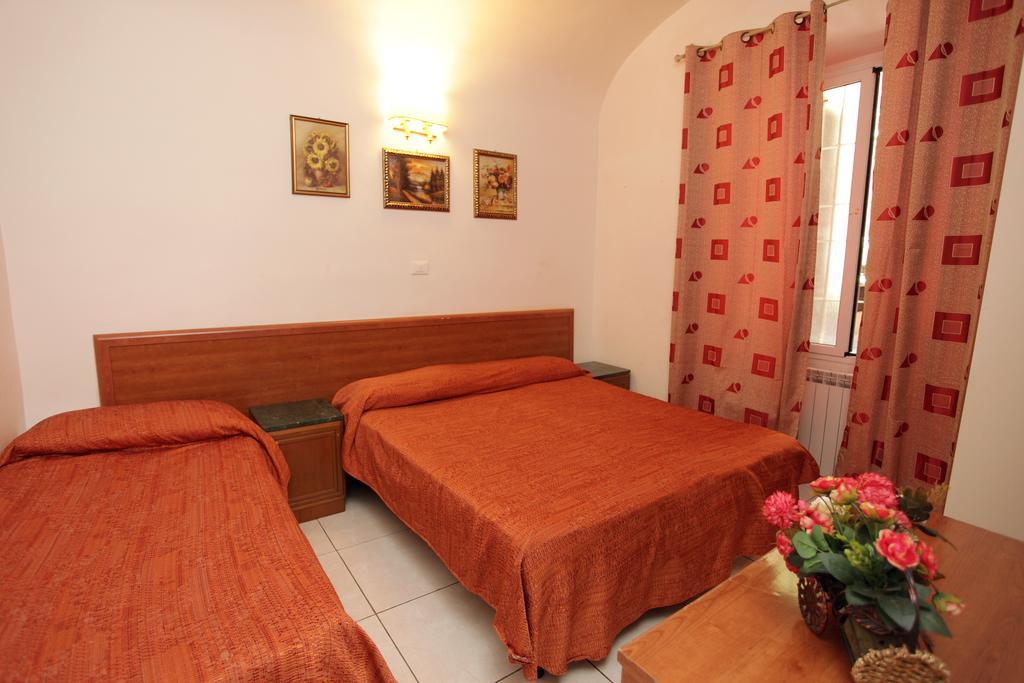 Hotel Stella Elsa à Rome Extérieur photo