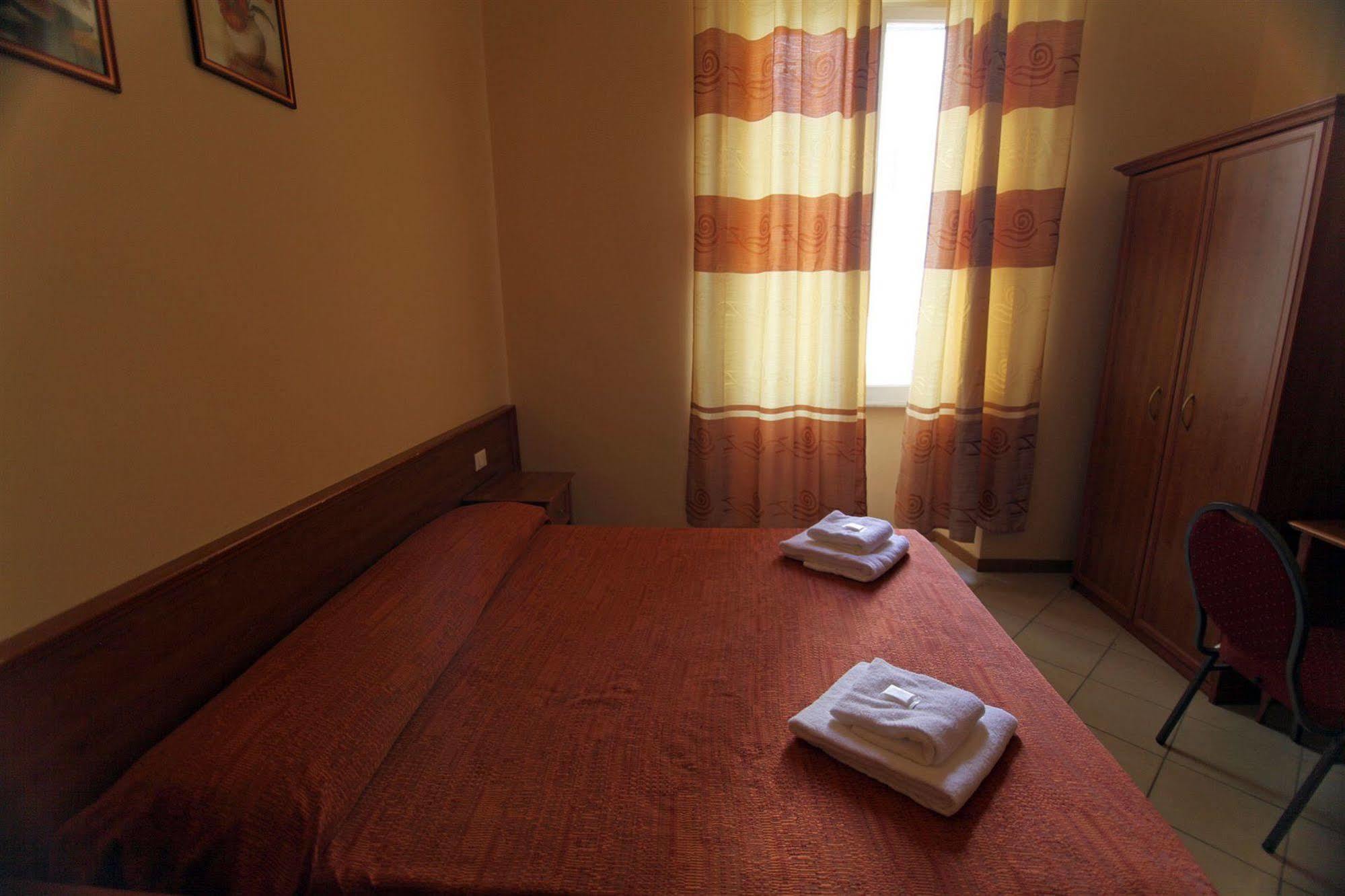 Hotel Stella Elsa à Rome Extérieur photo